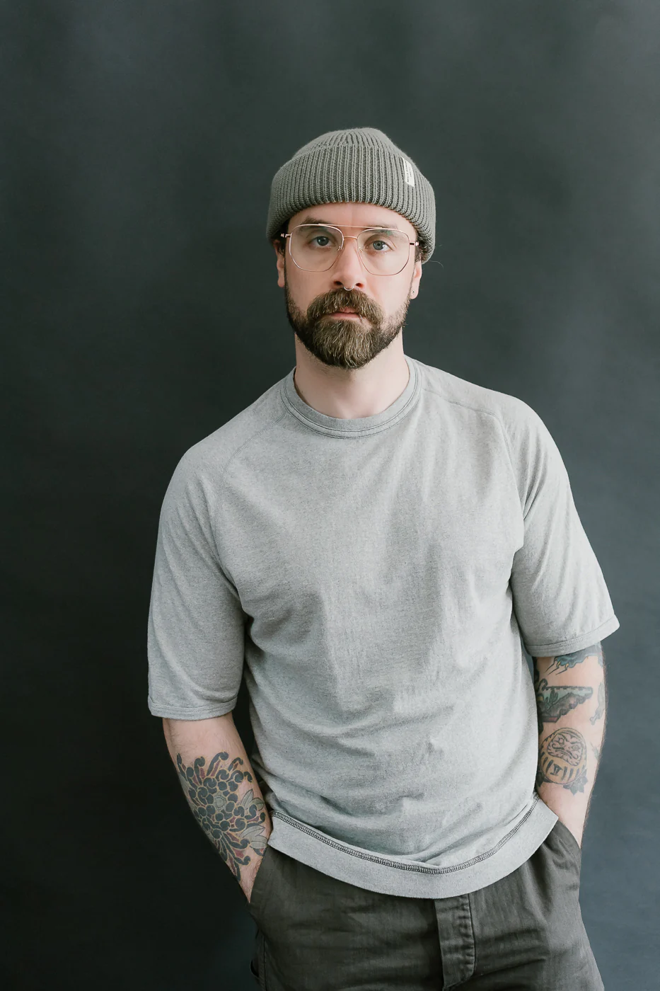 LRC1121 - Supima Cotton Freedom Sleeve Crew - Vintage Grey - Image 9