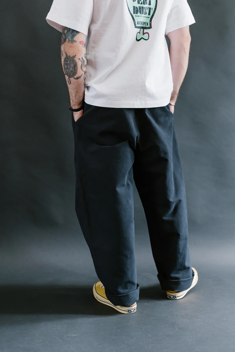M-C-003 - Officer Chino Nebraska Cotton - Inkt Blue - Image 12