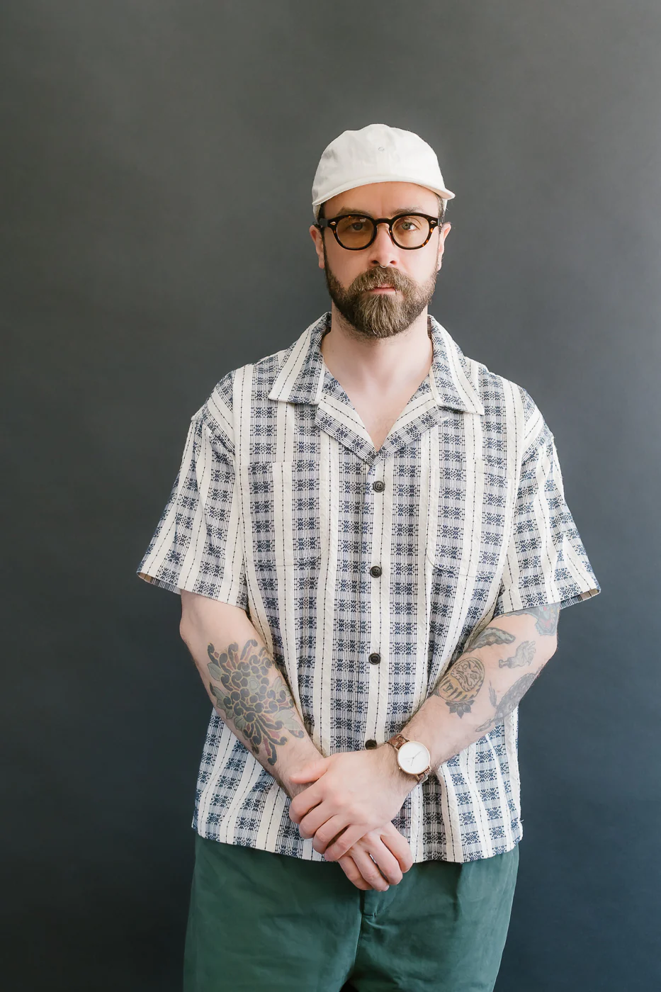M-I-001 - Beldi Jacquard Aloha Shirt - Off White, Navy - Image 9