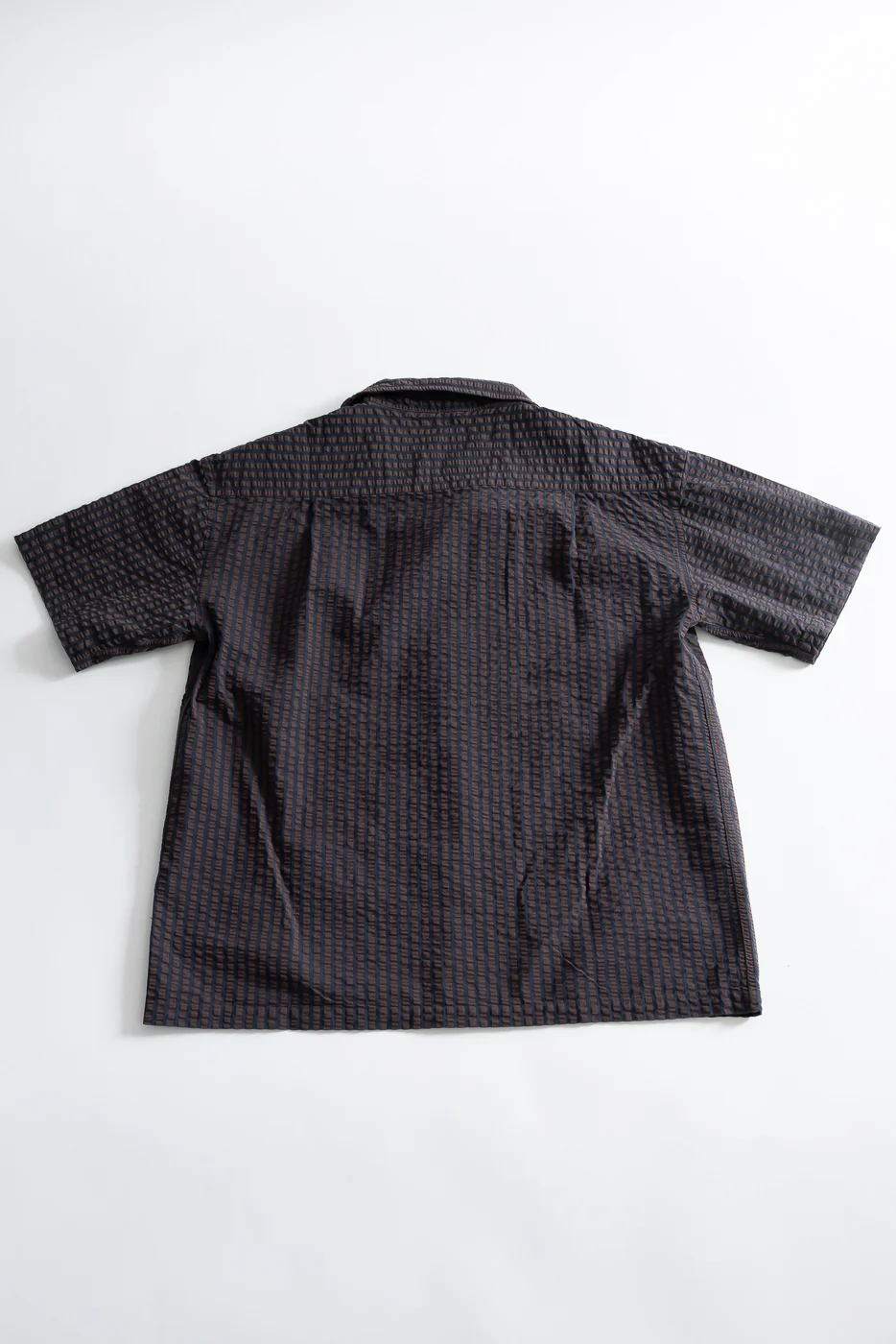 M-I-002 - Belfast Seersucker Denim Aloha Shirt - Coffee, Navy - Image 6