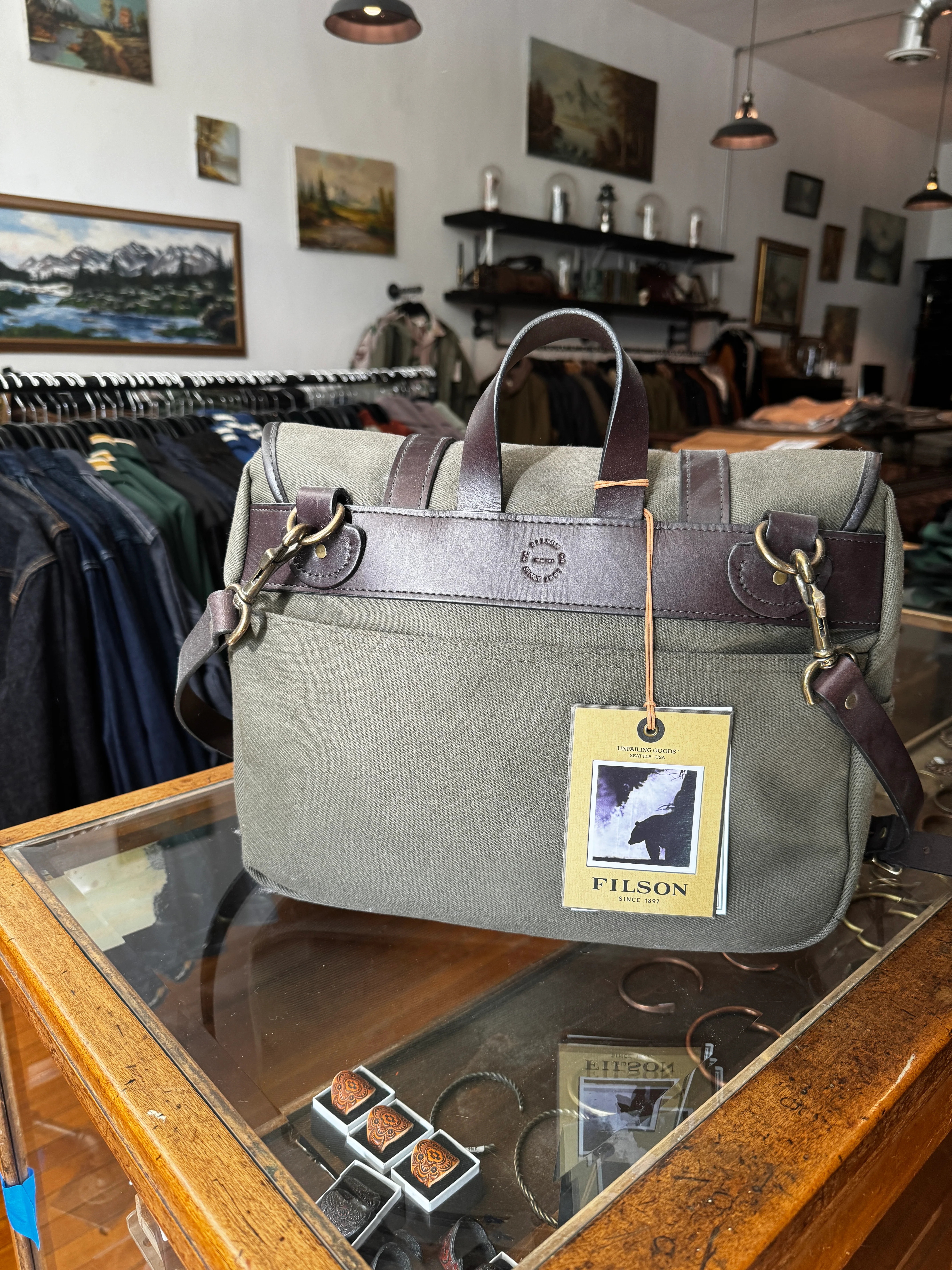 New, Old Stock Field Bag - Medium - Otter Green - Image 3