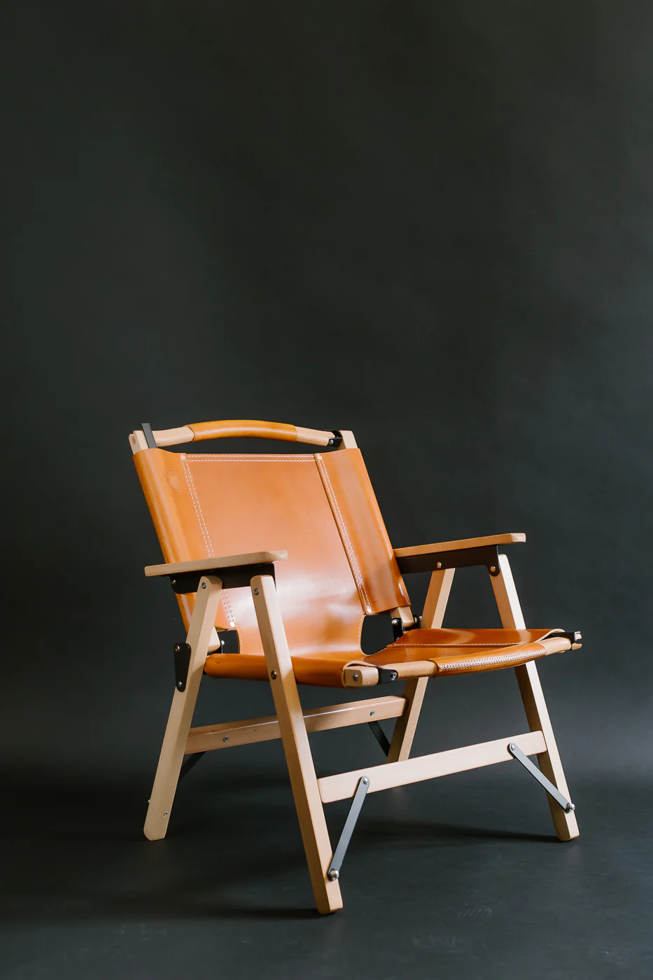 OGL-OD-WD-CHAIR-V2 - 'Only Good Life' Kermit Outdoor Folding Camp Chair - Tan Leather - Image 8