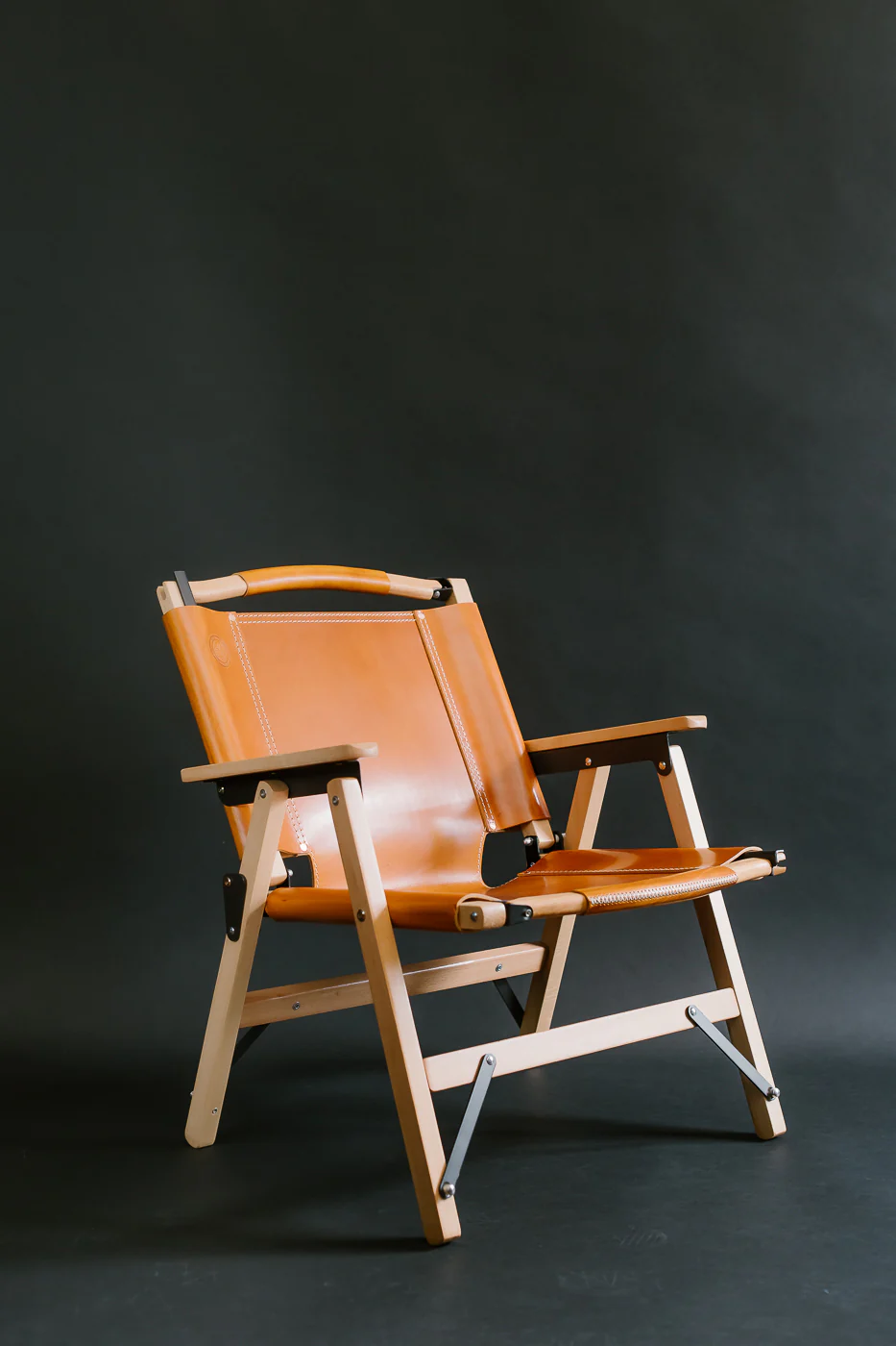 OGL-OD-WD-CHAIR-V2 - 'Only Good Life' Kermit Outdoor Folding Camp Chair - Tan Leather - Image 9