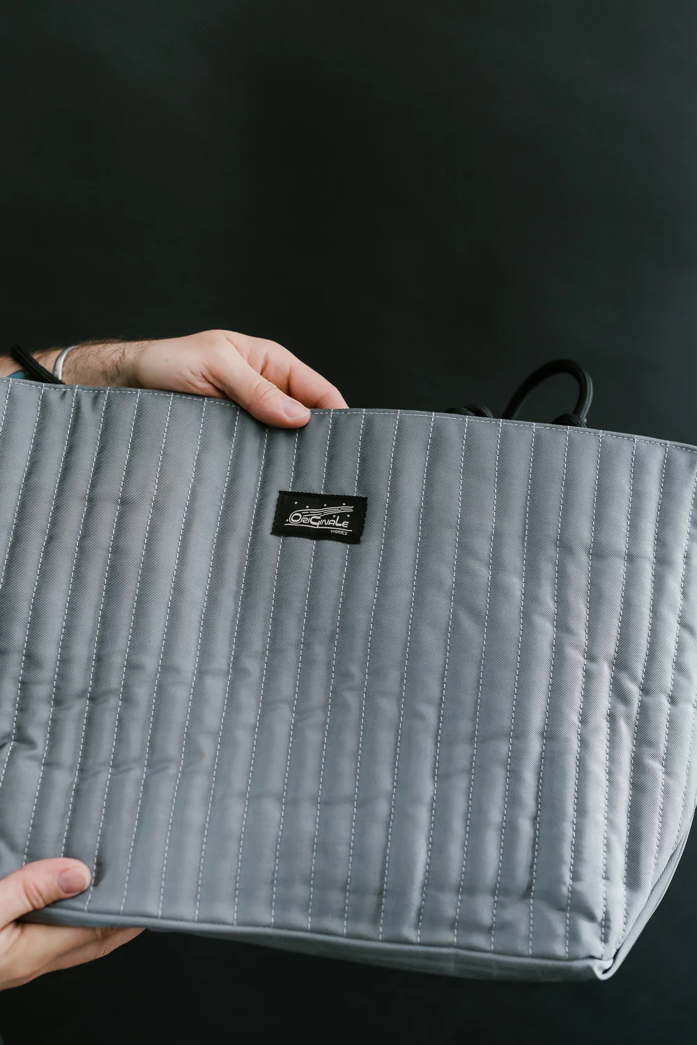 OGL-ORI-MILLIE-CARALL-SIL - OGL Originale Tech Material Millie Carry-All Tote Bag - Silver - Image 12