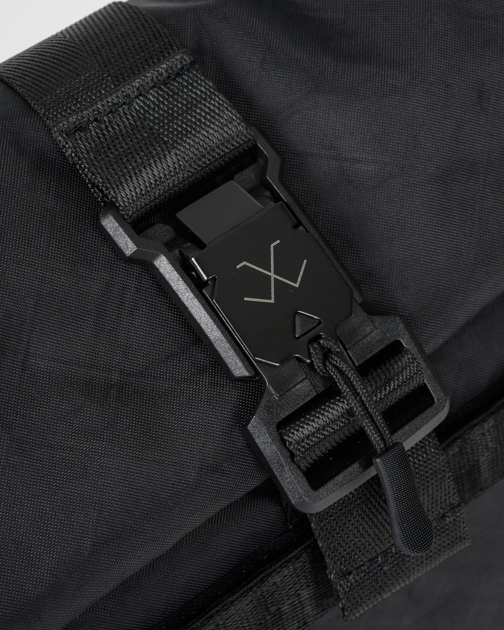 OGL-XTAC-HOBO-BLK - OGL XTAC Roll Top Hobo Bag - Black - Image 4