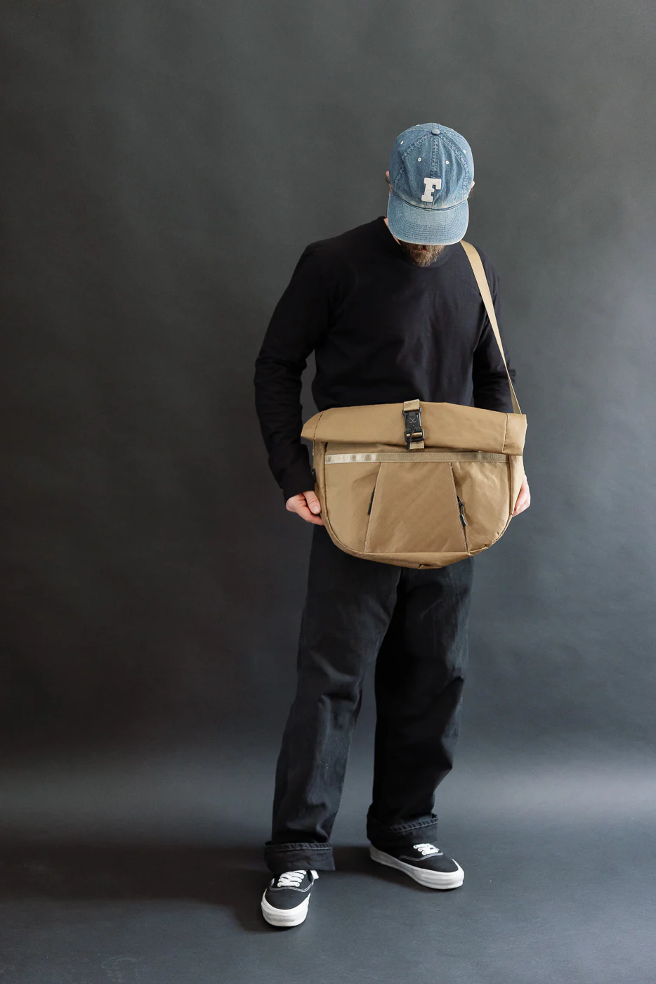 OGL-XTAC-HOBO-BLK - OGL XTAC Roll Top Hobo Bag - Golden Brown - Image 16