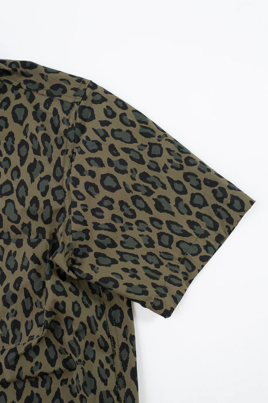 Oxford Shirt Cheetah Camo - Olive - Image 5