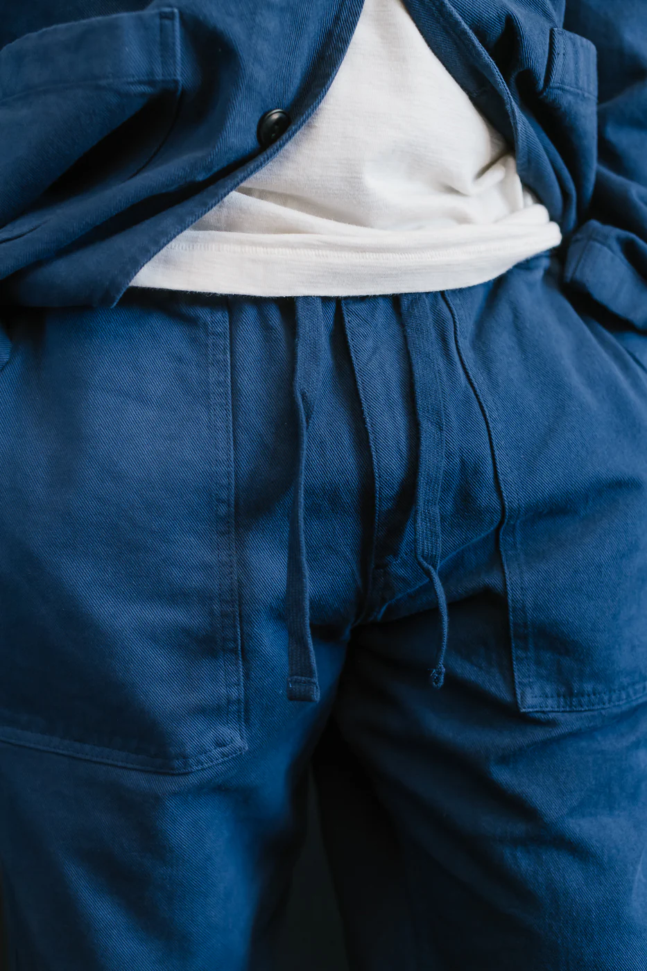 PANTS05.66 - Organic Cotton Broken Twill Drawstring Pants - Ink Blue - Image 15