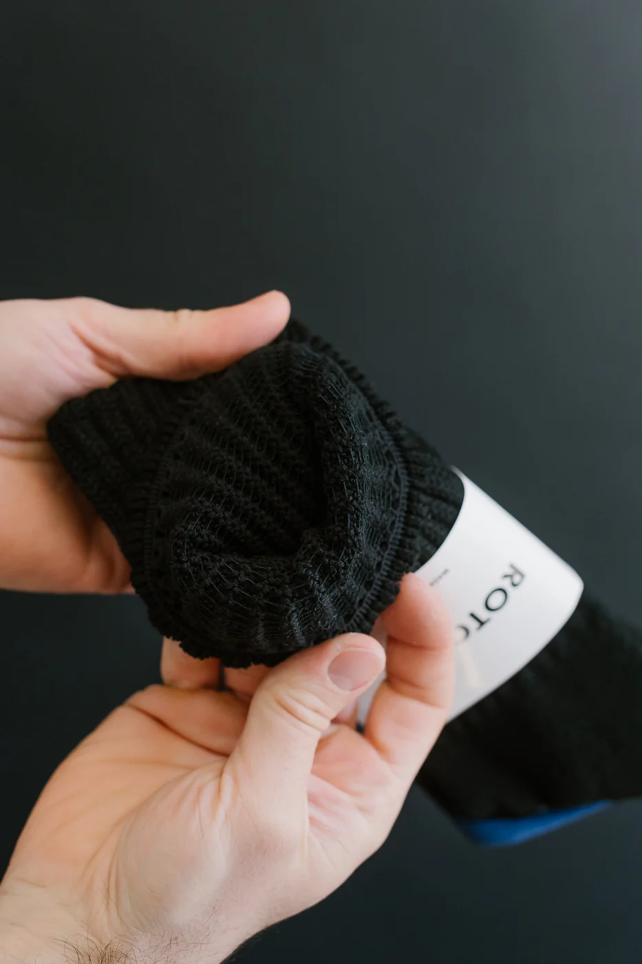 R1334 - Loose Pile Crew Sock - Black - Image 4