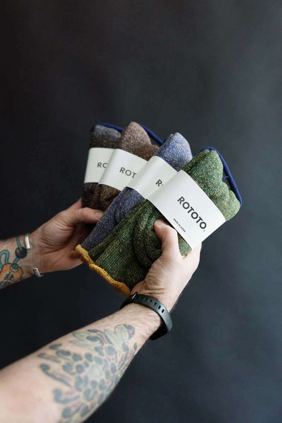 R1612 - Reversible Pile Socks - Ivy Green, Dark Yellow - Image 5