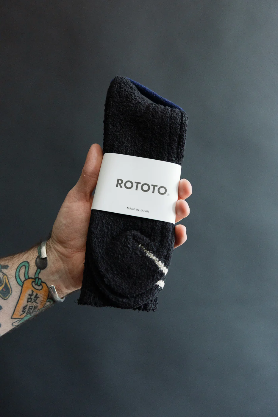 R1613 - Recycled Cotton Bouclé Crew Socks - Black - Image 2