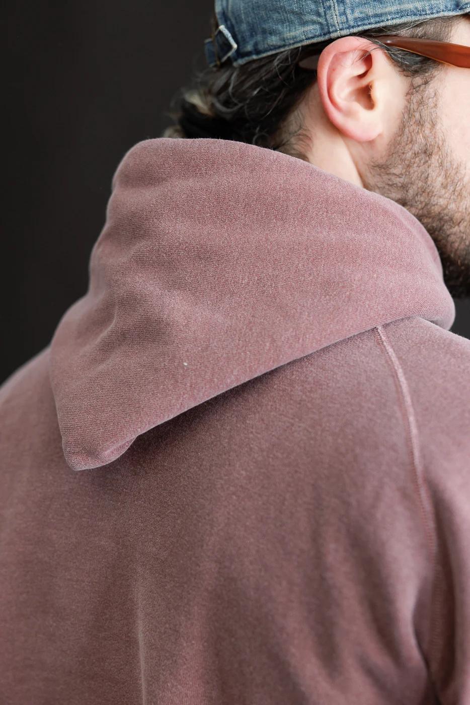 "Smile" Faded Print Sweat Hoodie - PD Bordeaux - Image 20