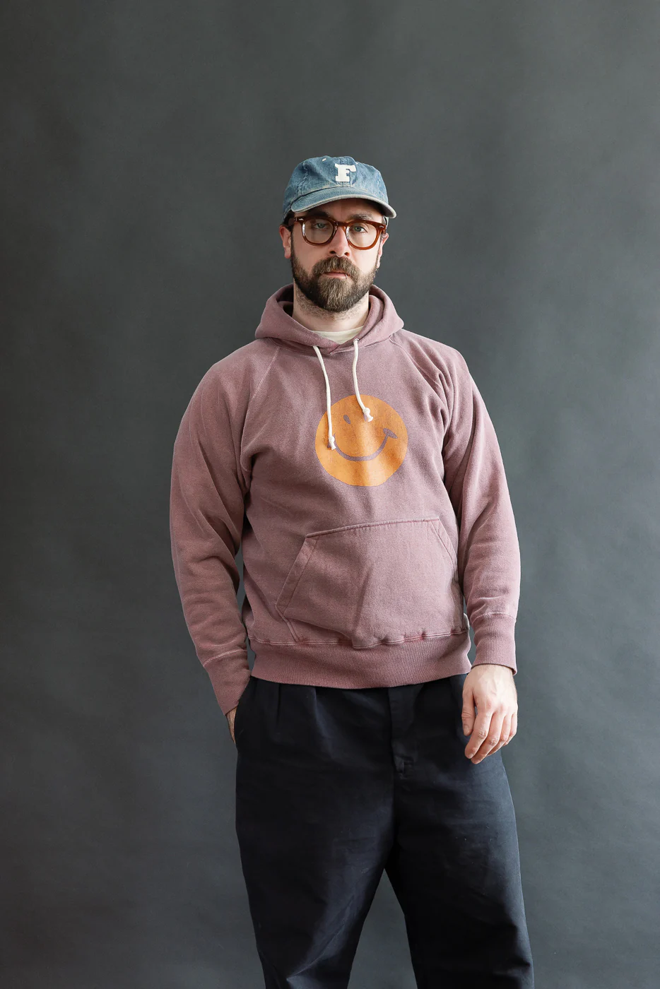 "Smile" Faded Print Sweat Hoodie - PD Bordeaux - Image 9