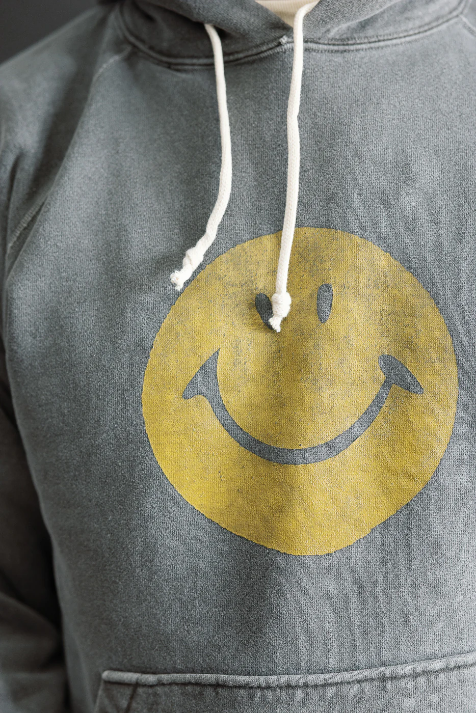 "Smile" Faded Print Sweat Hoodie - PD Sumikuro - Image 17