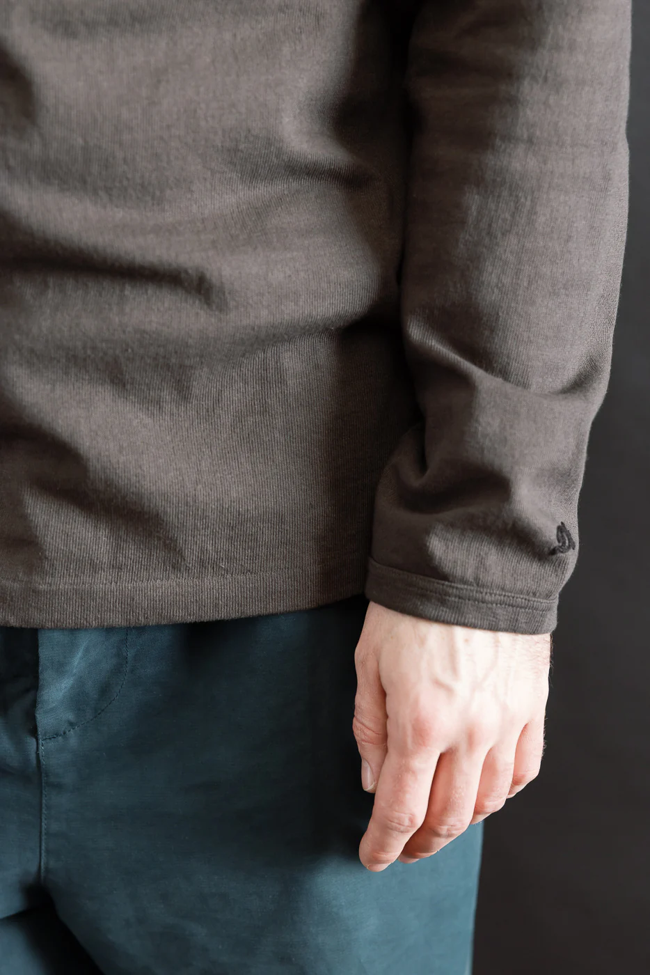 9.5oz "Stand Wheel" Heavyweight Tee Long Sleeve - Sumikuro - Image 14
