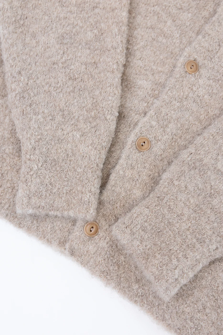 V-Neck Cardigan Boucle Alpaca - Khaki - Image 4