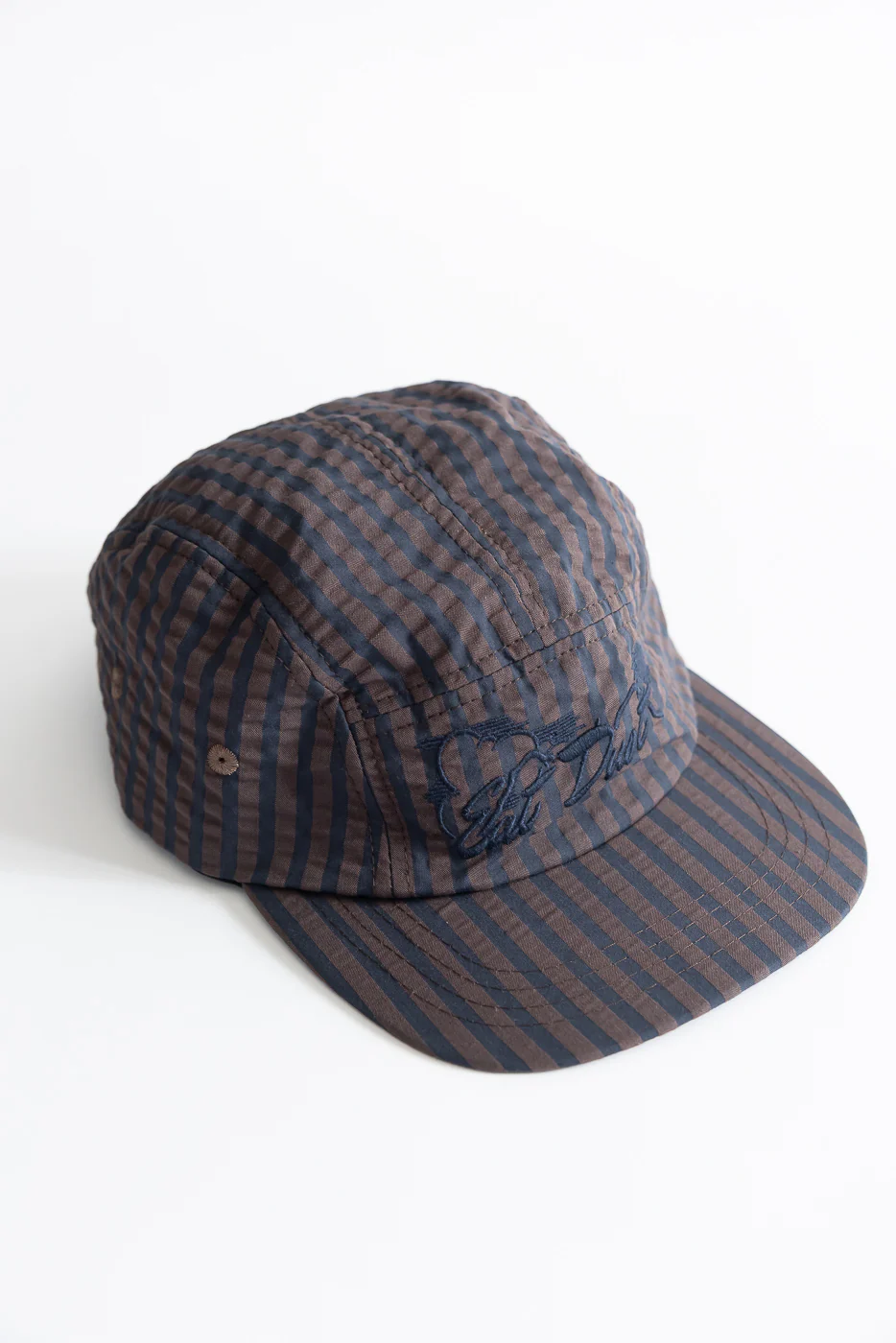 X-003 - 5 Panel Cap Belfast Seersucker - Coffee, Navy - Image 6