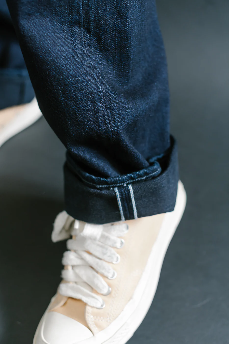 XX-003-IDBK - 14oz Indigo x Black Selvedge Jeans - Regular Straight - Image 18